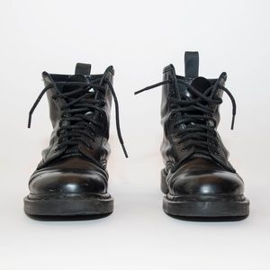 Dr Martens Combat Boots